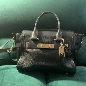 Coach Black Swagger 27